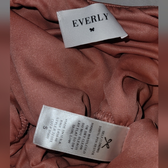 Everly, Small, Pink - Picture 3 of 4